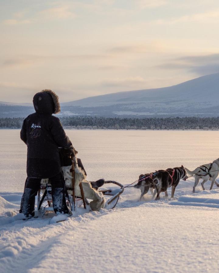 Hotel Camp Ripan Kiruna Esterno foto